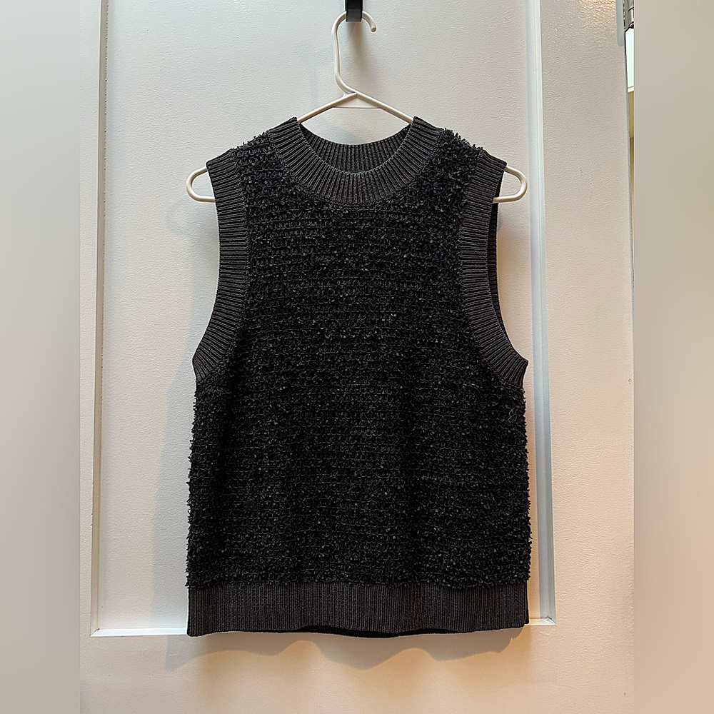 Club Monaco black sweater vest - Medium
